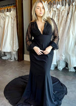 Leah | Timeless Gothic Black Tie Wedding Dress Elegance Modest Long Sleeve Gowns - Black - PromDressClub