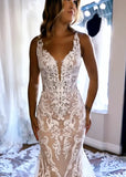 Lorraine | Stunning Mermaid Backless Lace Wedding Dress with Long Train - Perfect for Any Wedding!