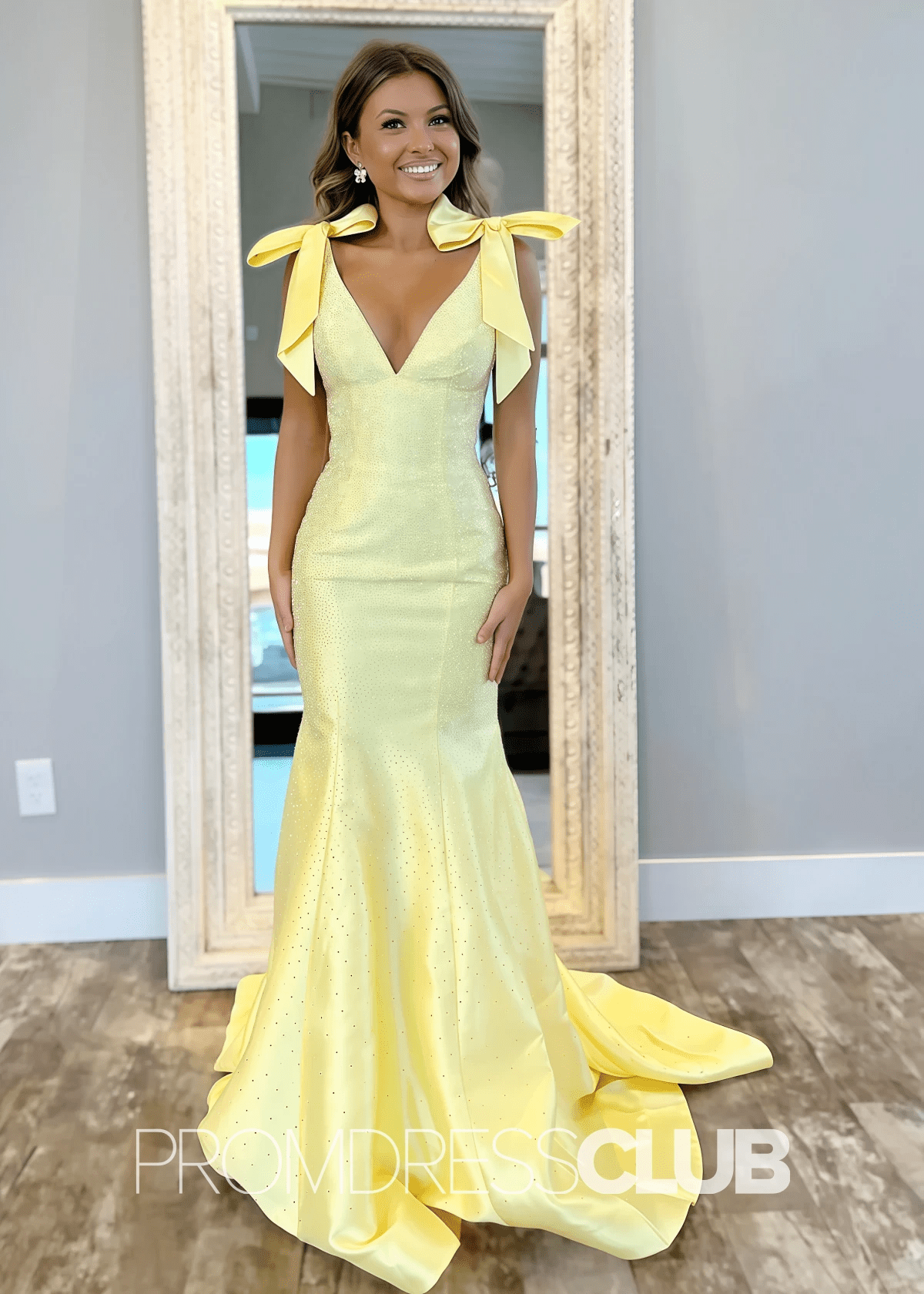 Daphne |Yellow Prom Dresses Long Mermaid V Neck Beaded with Bow - Yellow - PromDressClub