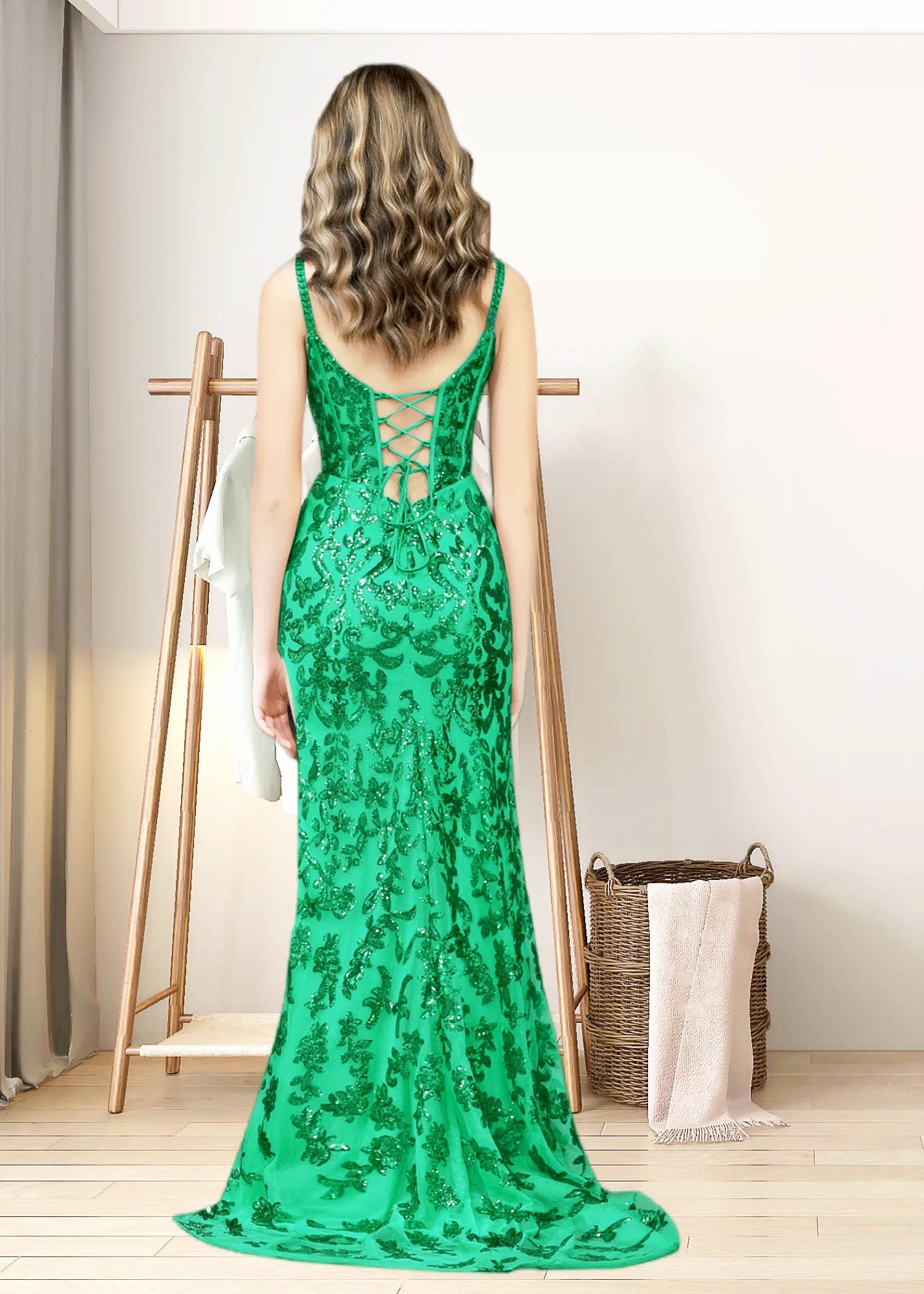 Diana |Mermaid V - neck Sparkly Black Sheath Sequins Long Prom Dress with Slit - Green - US0 - PromDressClub