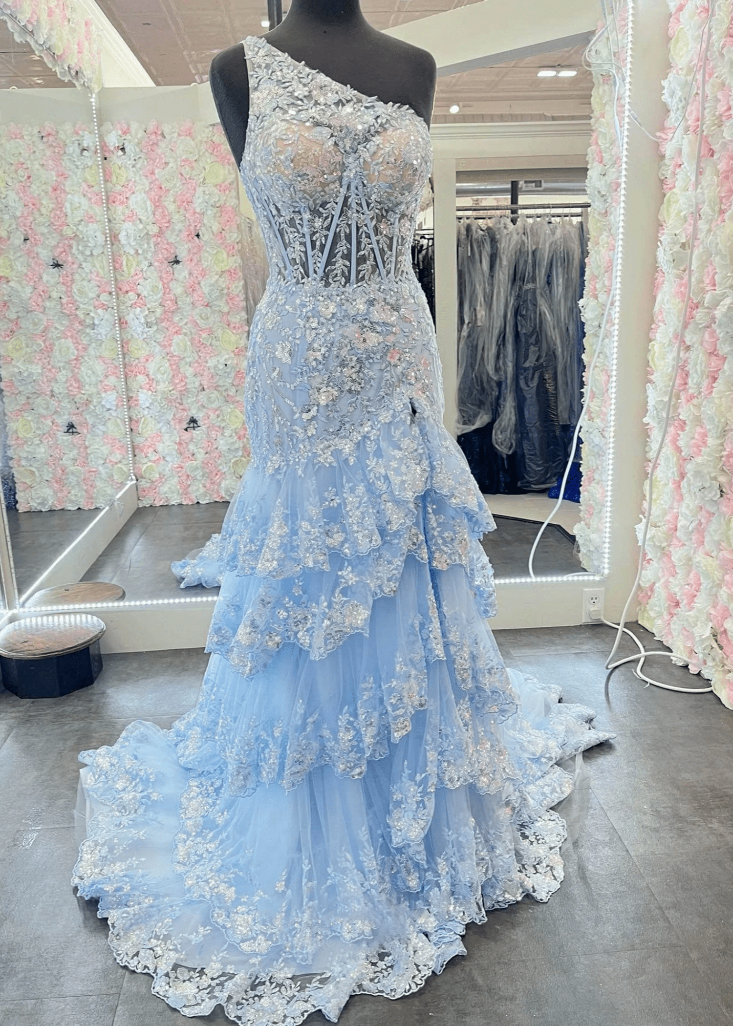 Dorothy |Mermaid One Shoulder Tiered Red Lace Long Prom Dress With Slit - Sky Blue - US0 - PromDressClub