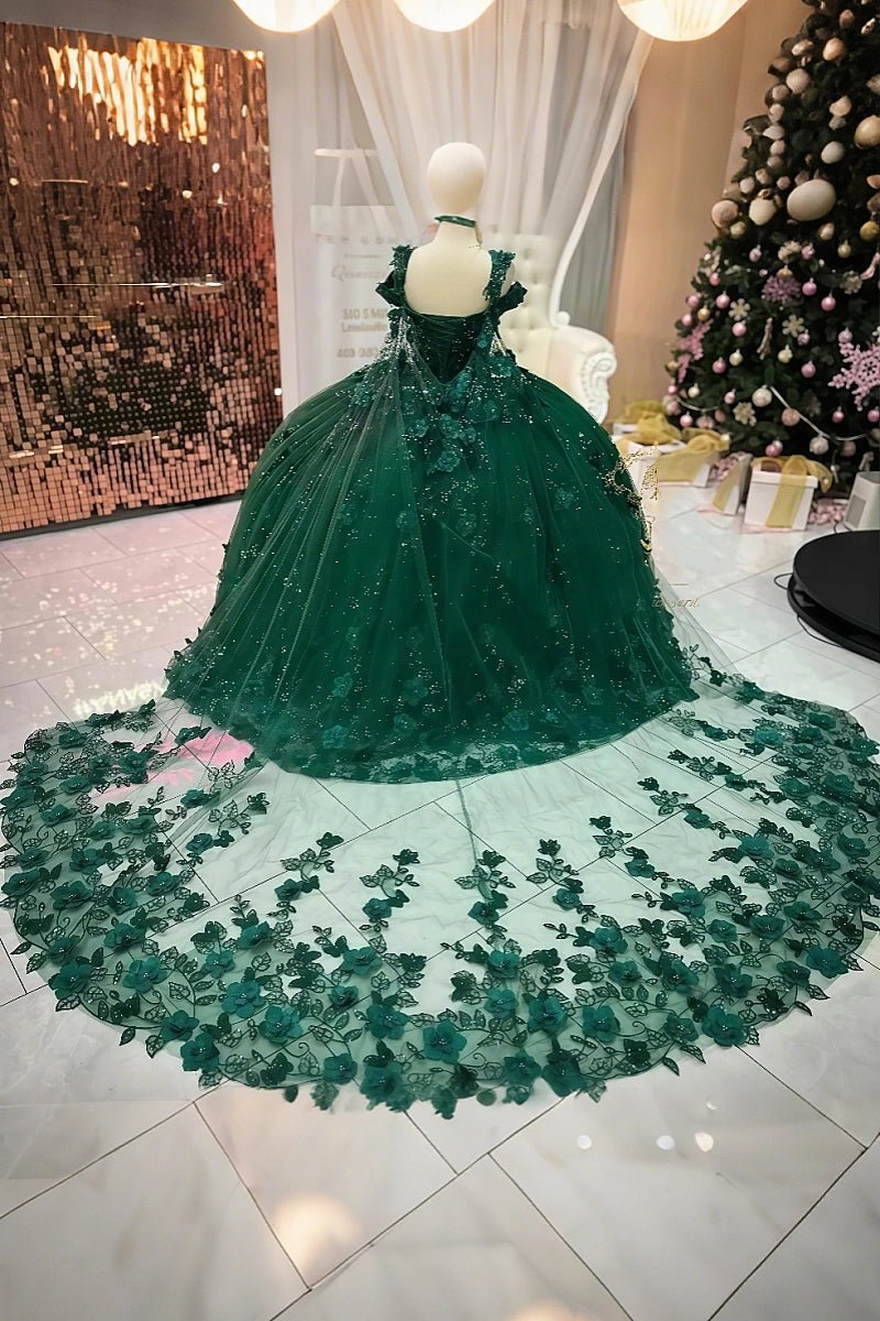 Faye | Exquisite Dark Green Quinceanera Dress: Stunning Sweet 16 Dress to Impress - Dark Green - PromDressClub