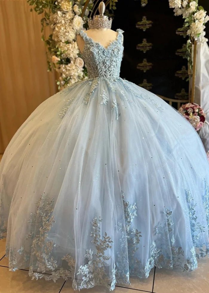 Jean | Elegant Blue Quince Dresses with Lace and Tulle Details - Light Blue - PromDressClub
