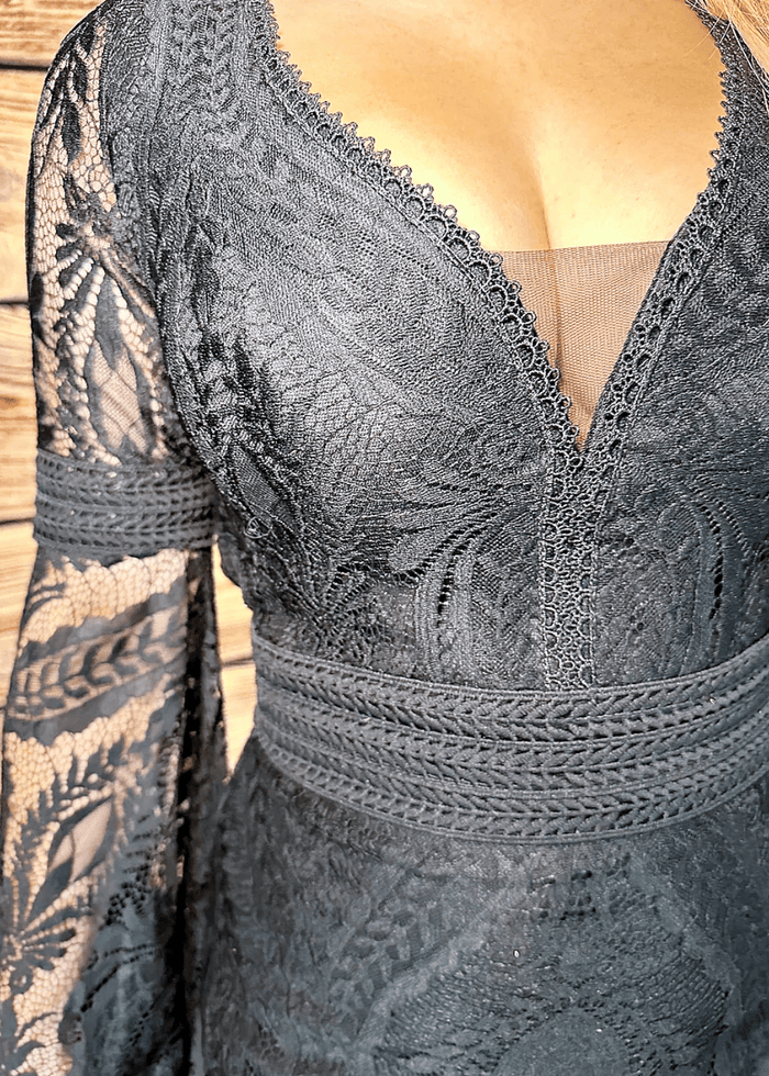 Maureen | Gothic Black V Neck Corset Backless Bell Sleeve Lace Wedding Dress - Black - PromDressClub